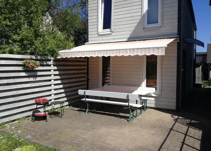 Διαμέρισμα Cozy Garden House With A Sauna Ταλίν